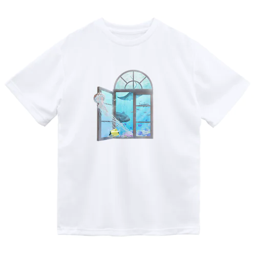 海中の窓 Dry T-Shirt