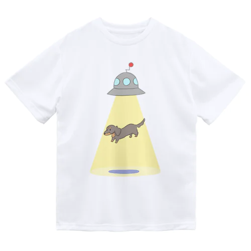 UFOにさらわれる犬 ドライTシャツ