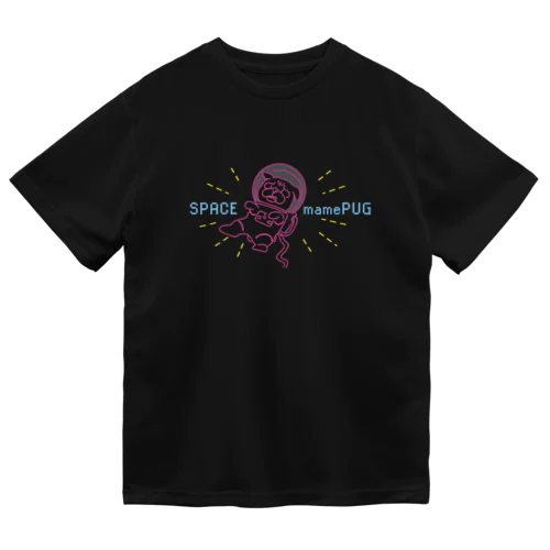 宇宙に漂うパグ Dry T-Shirt
