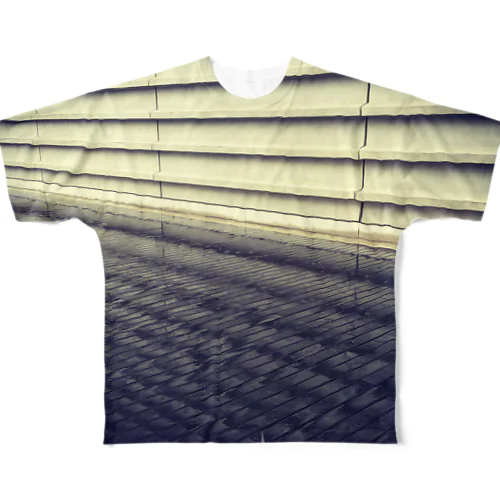 水面に映る All-Over Print T-Shirt