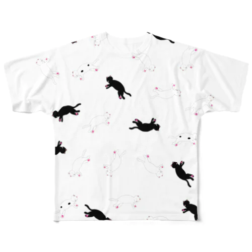 昼寝しているたくさんの猫 All-Over Print T-Shirt