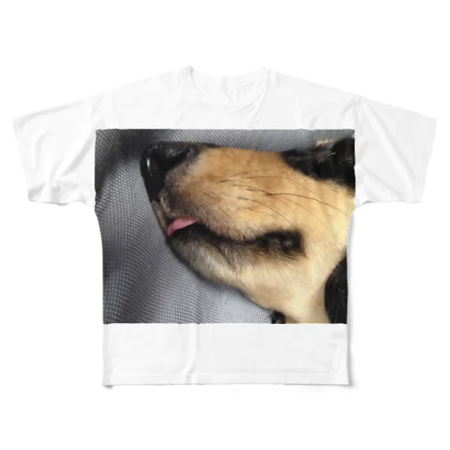 犬の寝顔 All-Over Print T-Shirt