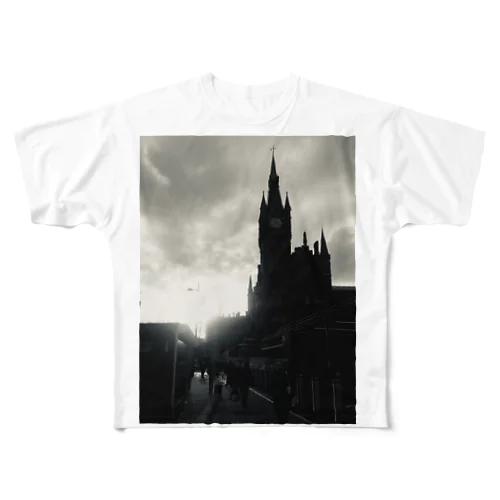 LONDON All-Over Print T-Shirt