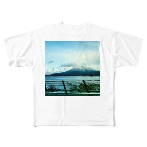 ゆきさくらじま All-Over Print T-Shirt