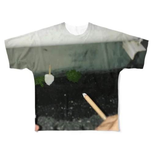 タバコ All-Over Print T-Shirt