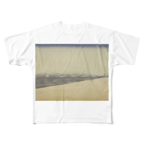 三輪宝 All-Over Print T-Shirt