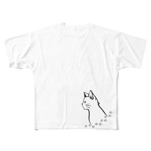 猫と足跡 All-Over Print T-Shirt