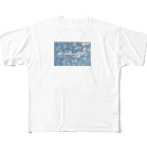 nekousagi*∩..∩ロゴ入り ブルー系（トラミ兄ちゃん） All-Over Print T-Shirt