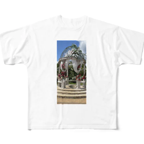 薔薇のベンチ All-Over Print T-Shirt