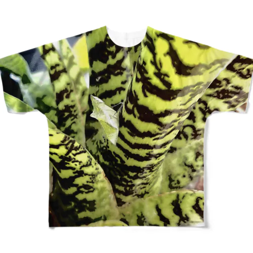 フリーセアに着いたあげはちょう(の蛹) All-Over Print T-Shirt