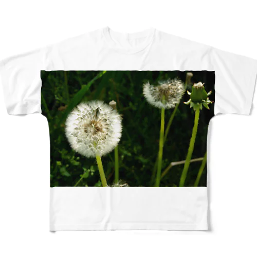 ひっそりと咲くたんぽぽの風景 All-Over Print T-Shirt