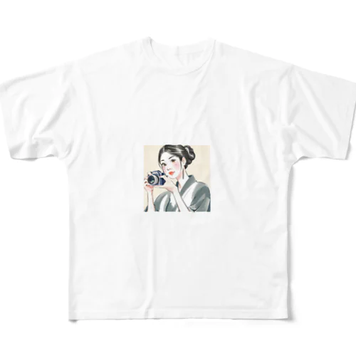和美さん写真を撮る All-Over Print T-Shirt