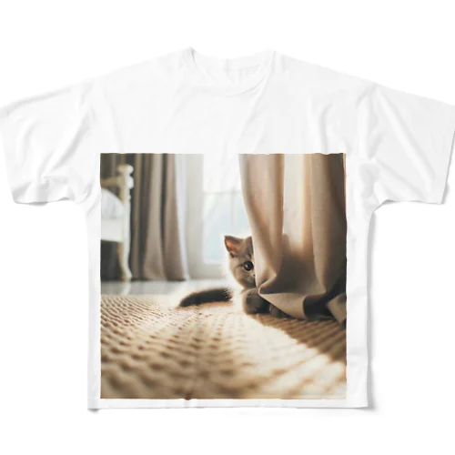 こっそりと覗き込む猫 All-Over Print T-Shirt
