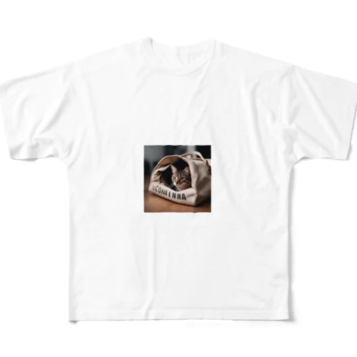 袋に入っている猫 All-Over Print T-Shirt