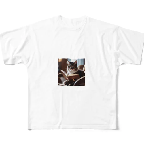 本を読む猫 All-Over Print T-Shirt