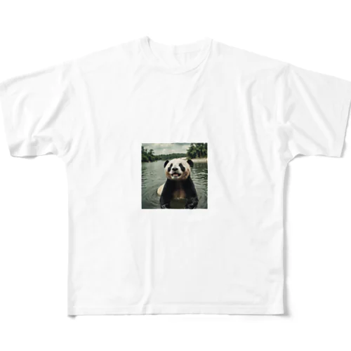 水遊びパンダ All-Over Print T-Shirt