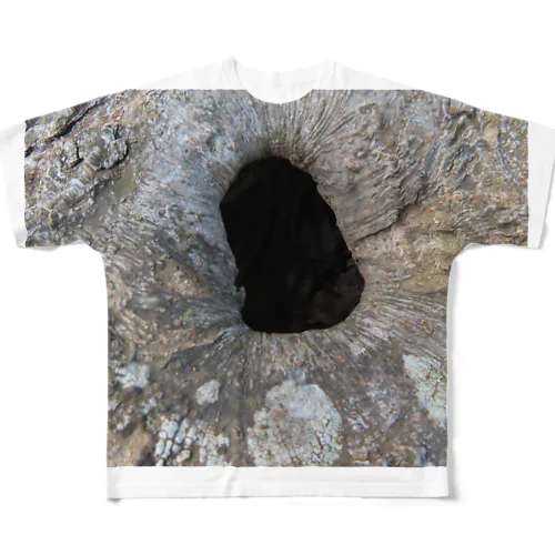 穴ー木ー All-Over Print T-Shirt