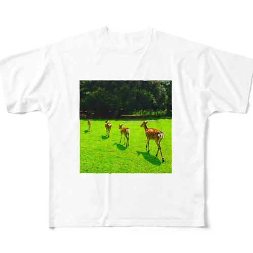 奈良公園の鹿が変える姿 All-Over Print T-Shirt