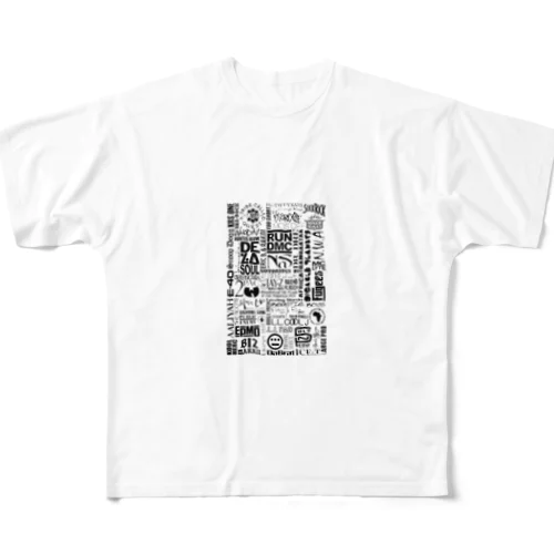 は All-Over Print T-Shirt