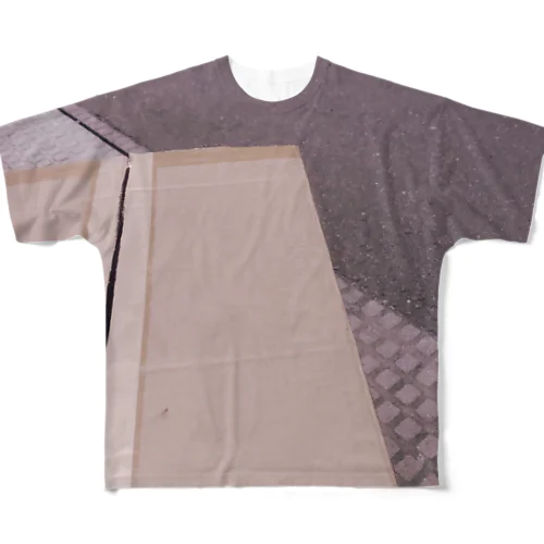 重い荷物。鈴木さんを待つ。 All-Over Print T-Shirt