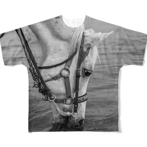 白い馬　ビーチ　白黒写真 フルグラフィックTシャツ