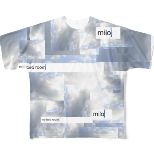 な All-Over Print T-Shirt