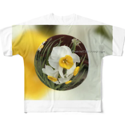光景　sight735　水仙 花 FLOWERS　　宙玉（そらたま） All-Over Print T-Shirt