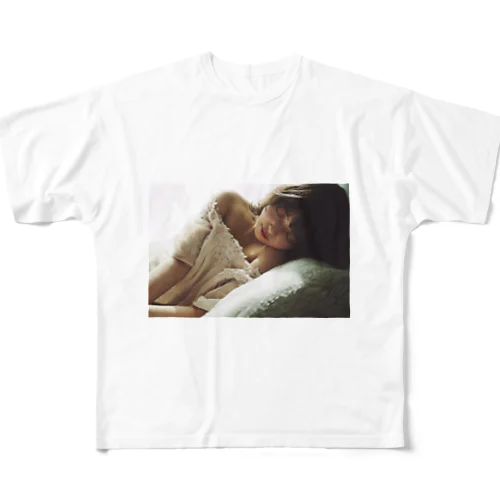 yu yanagi フルグラフィックTシャツ