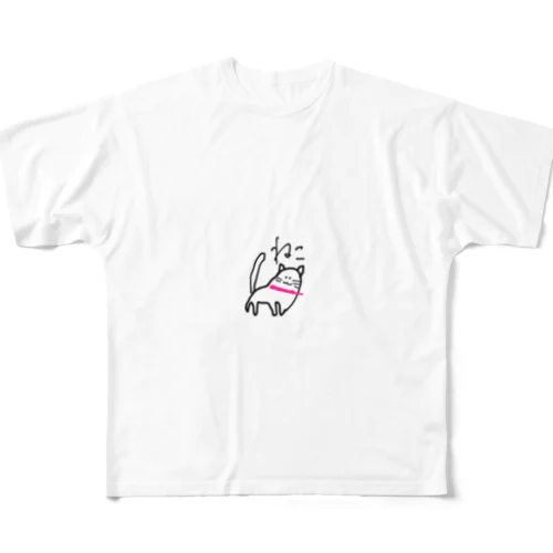 左肩でアタックする猫 フルグラフィックTシャツ