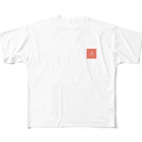 Retre.-リトル-ロゴ入りグッズサーモンピンク フルグラフィックTシャツ