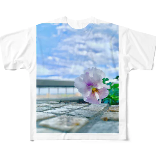 青空とご機嫌な花 All-Over Print T-Shirt
