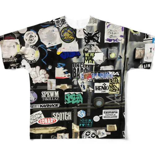 グラフィティー#16 All-Over Print T-Shirt