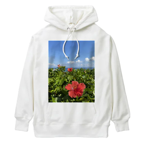 沖縄の海とハイビスカス Heavyweight Hoodie