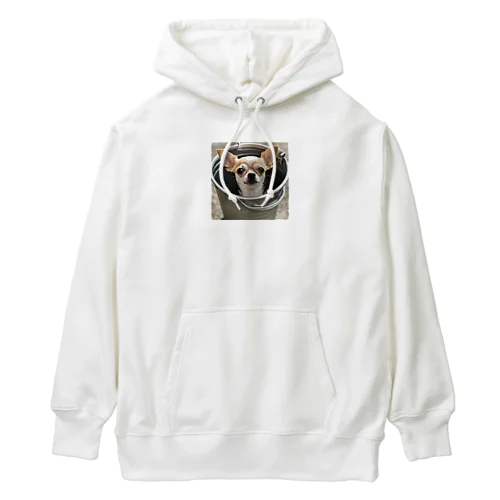 バケツに入ったチワワ Heavyweight Hoodie