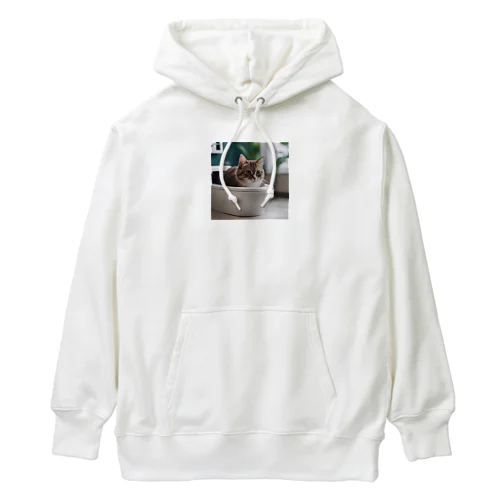 トイレに入るかわいいマンチカンのマカデミアナッツくん Heavyweight Hoodie