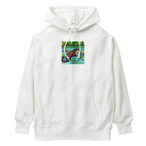 流れの中でバタフライスタイルで泳ぐコツメカワウソ Heavyweight Hoodie