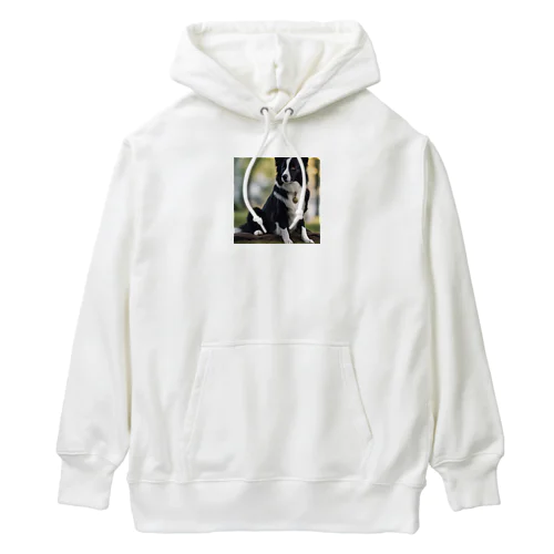 ペンダントをつけたワンちゃん Heavyweight Hoodie