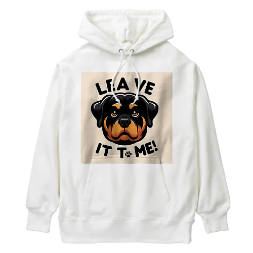 力強い表情を見せるロットワイラー🐾 Heavyweight Hoodie