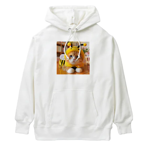 ミツバチ🐝のコスプレをした🐱にゃんこ🐾 Heavyweight Hoodie