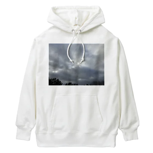 4月22日　吹き荒れる風と雲 Heavyweight Hoodie