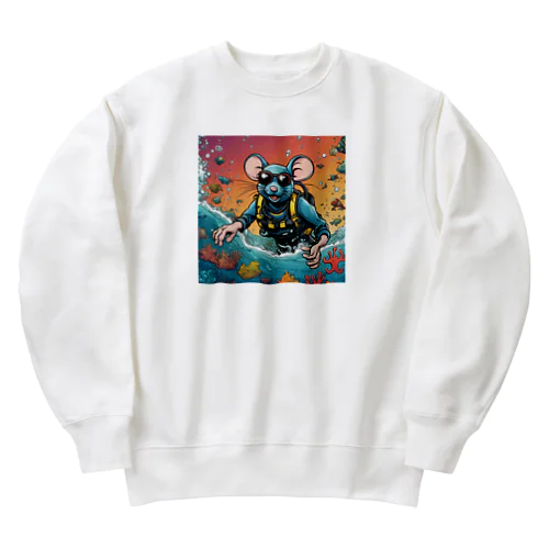 スキューバダイビングをするネズミ Heavyweight Crew Neck Sweatshirt