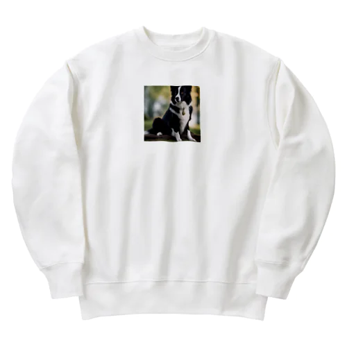 ペンダントをつけたワンちゃん Heavyweight Crew Neck Sweatshirt