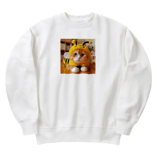 ミツバチ🐝のコスプレをした🐱にゃんこ🐾 Heavyweight Crew Neck Sweatshirt