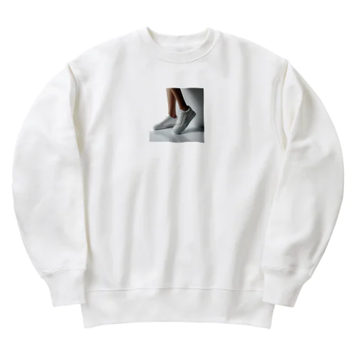 白いスニーカー Heavyweight Crew Neck Sweatshirt