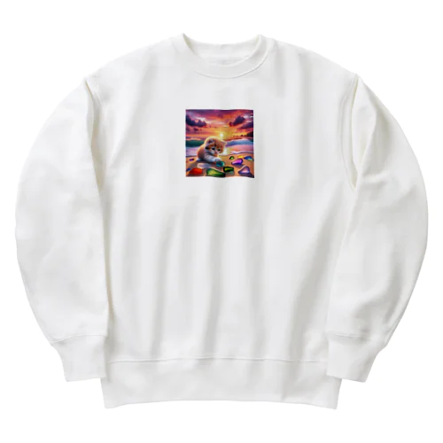 夕日の中シーガラスで遊ぶ子猫 Heavyweight Crew Neck Sweatshirt