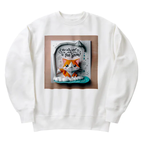 雪で遊ぶ猫？🐱 Heavyweight Crew Neck Sweatshirt