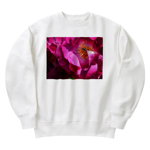 華やかな舞踏会！美しいバラを舞台に華麗なダンスをするハチ Heavyweight Crew Neck Sweatshirt