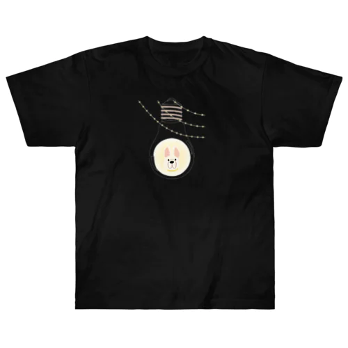 寒い冬、フレブルと一緒に電飾で温まろう💡 Heavyweight T-Shirt