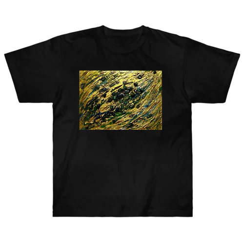 Dragon gaze Heavyweight T-Shirt