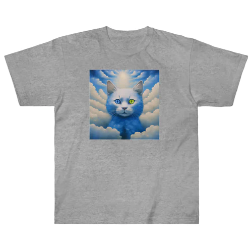 Sky cats relax on a carpet of clouds ヘビーウェイトTシャツ